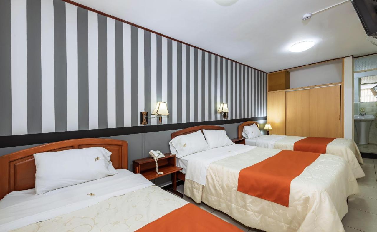 Recreo Hotel Trujillo Exteriör bild