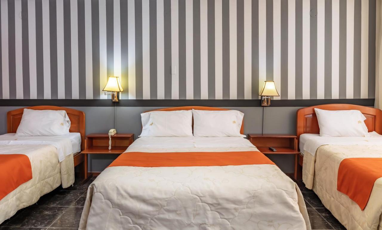 Recreo Hotel Trujillo Exteriör bild