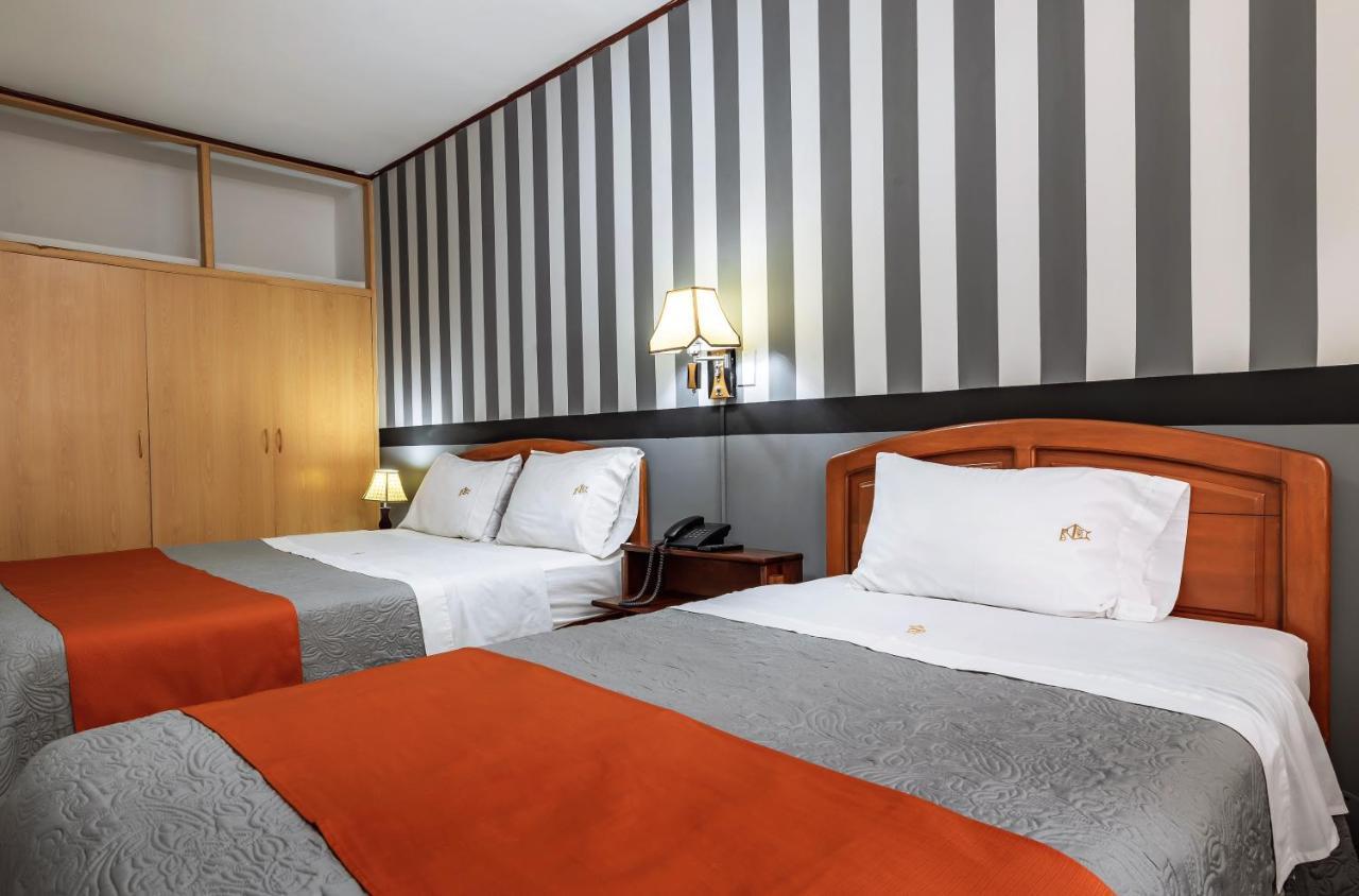 Recreo Hotel Trujillo Exteriör bild